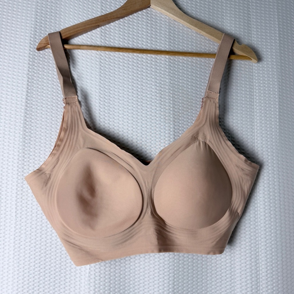Wireless Bra Women Size 3X Beige Seamless Laser Cut Molded Cup Support‎
